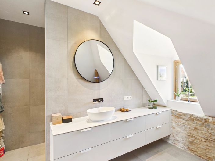 Image No.12-5 Bed House for sale