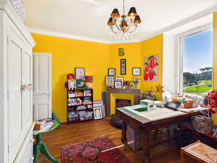 Image No.4-5 Bed House for sale