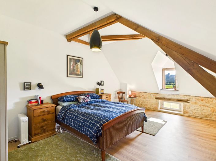 Image No.4-5 Bed House for sale