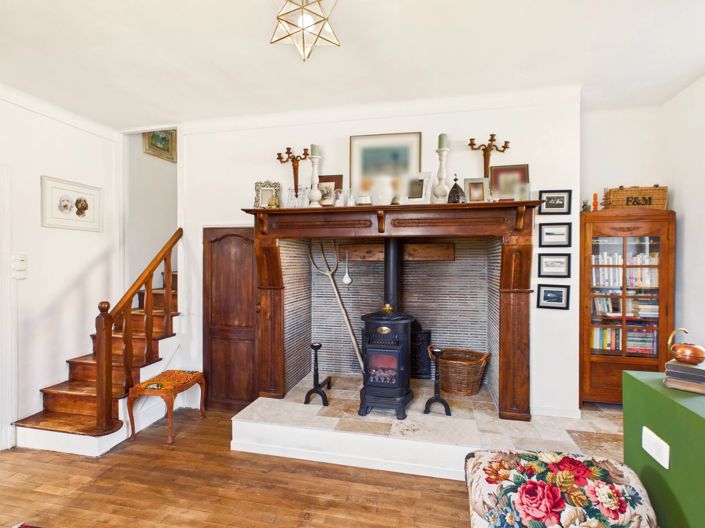 Image No.6-5 Bed House for sale