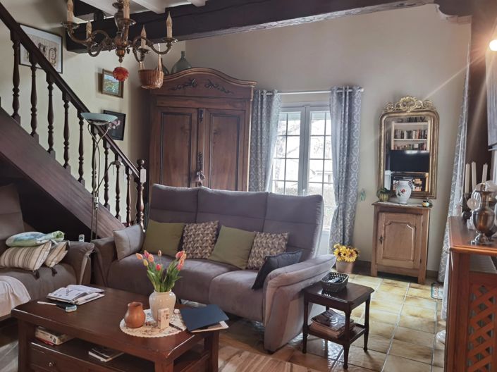 Image No.5-6 Bed House for sale