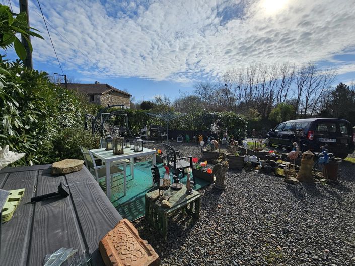 Image No.13-Maison de village de 3 chambres à vendre à Cherves-Châtelars