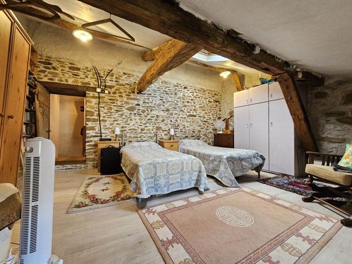 Image No.4-Maison de village de 3 chambres à vendre à Cherves-Châtelars