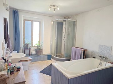 2f8235c23f3b44ffb120a156bc02a0d961241d9904409