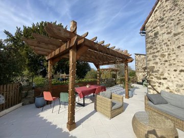 68b9e332036d79c727499590977be09176ebbbc8fd403