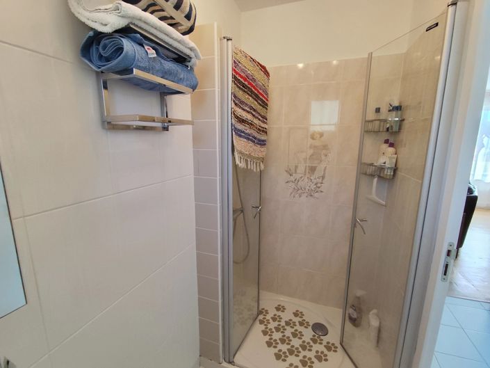 Image No.10-Maison de 2 chambres à vendre à Civray