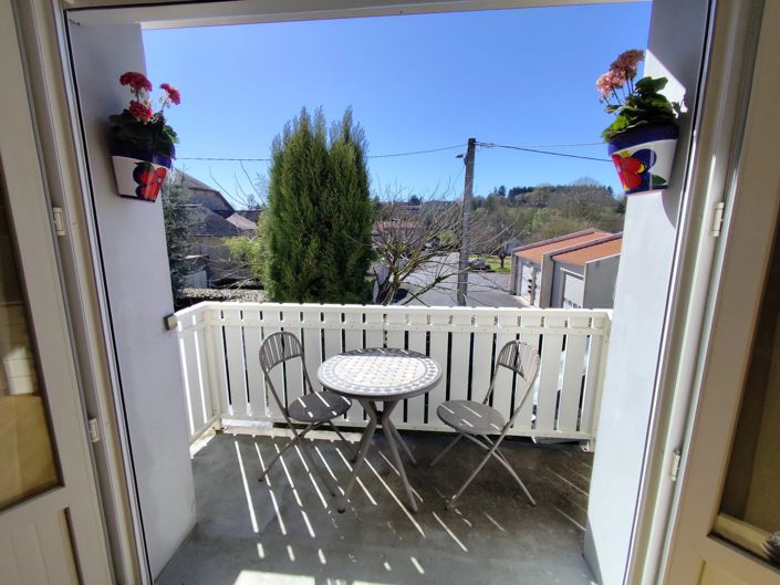 Image No.7-Maison de 2 chambres à vendre à Civray