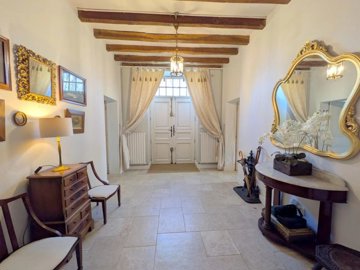 91f4110e4c1552de7e11c811a7c9a817558e67f712160