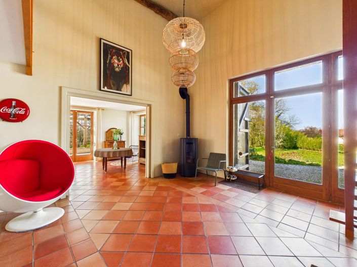 Image No.7-4 Bed House for sale