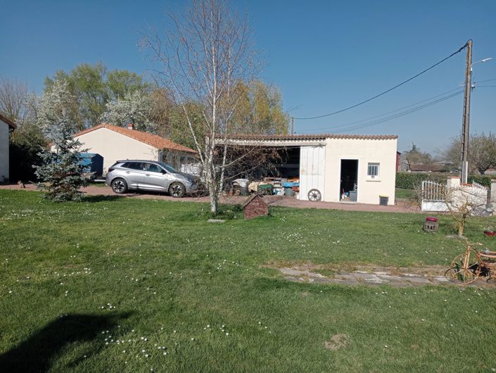 Image No.14-3 Bed House for sale