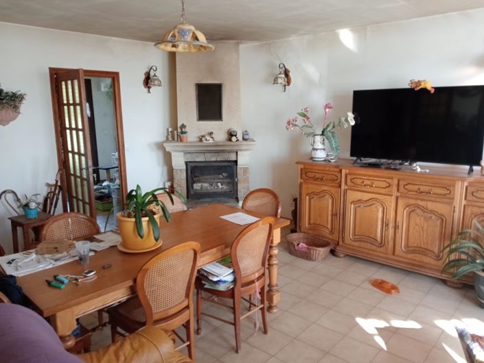 Image No.6-3 Bed House for sale