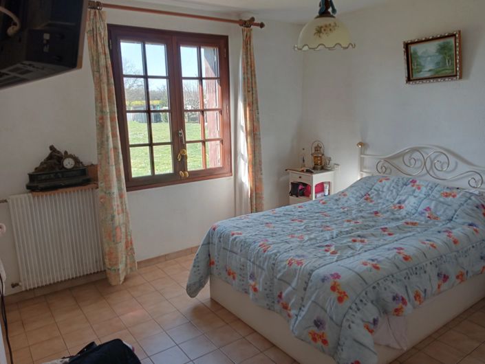 Image No.9-3 Bed House for sale