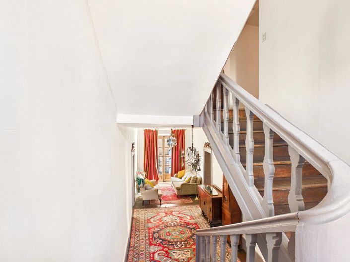 Image No.12-9 Bed House for sale