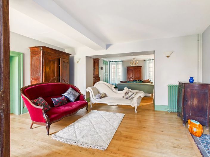 Image No.4-9 Bed House for sale