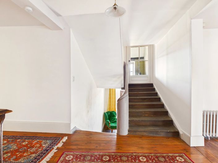 Image No.9-9 Bed House for sale