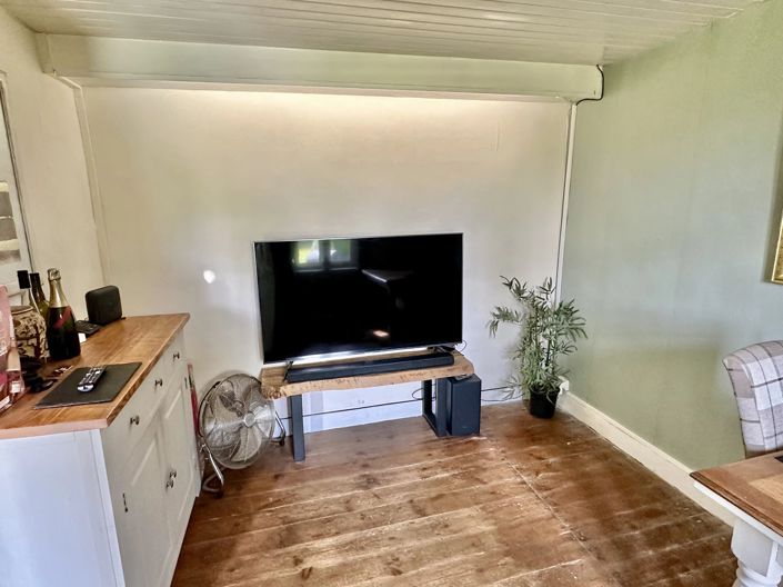 Image No.5-3 Bed House for sale