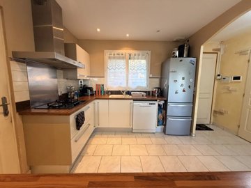 2f19afb2b47a36da669133d25a9db6a7f2486cb15d403