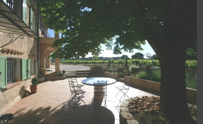 Image No.2-5 Bed House for sale