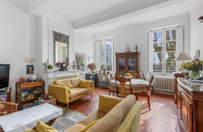 Image No.15-12 Bed House for sale