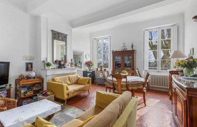 1615c8112a5fde409cef97c1616e20c80389c7fbce242