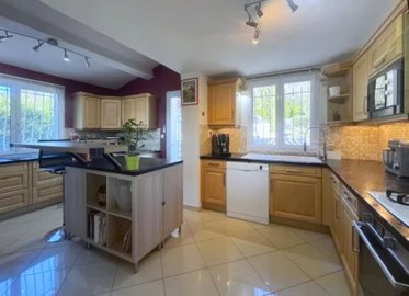 cab0b3af97d8f7944452a680b08ff5208952ff1cd9127