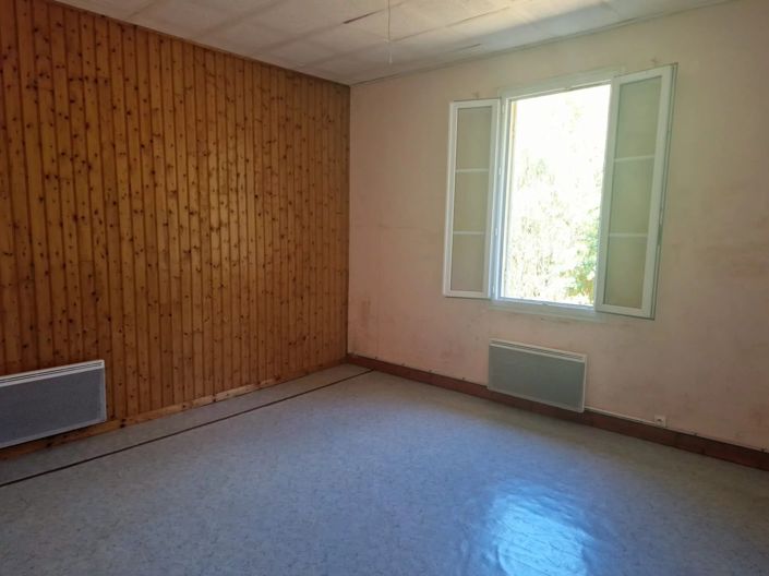 Image No.5-2 Bed House for sale