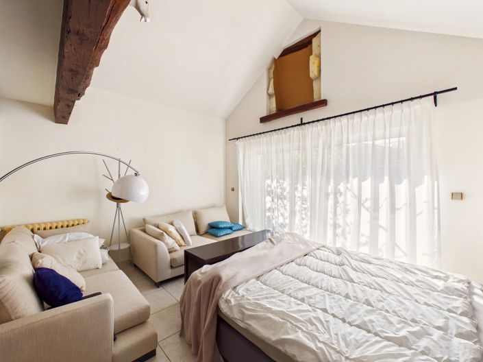 Image No.6-9 Bed House for sale