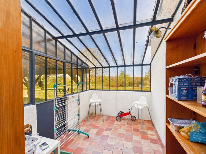 Image No.7-9 Bed House for sale