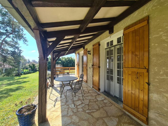 Image No.12-5 Bed House for sale