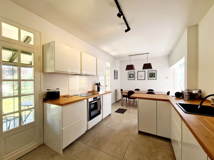 Image No.4-5 Bed House for sale