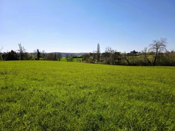 d265076983ff3970190bb96602e7cef3c9240cc5d3400