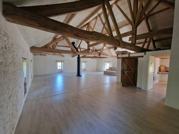 Image No.3-4 Bed House for sale