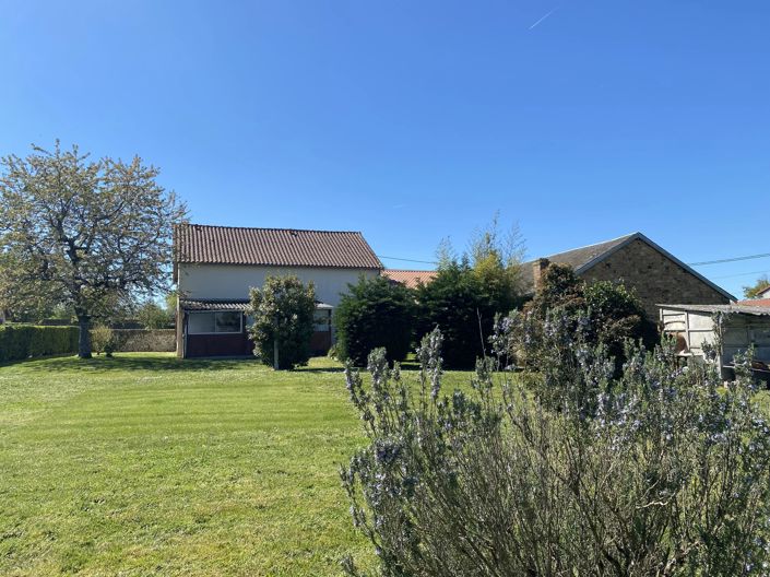 Image No.2-5 Bed House for sale