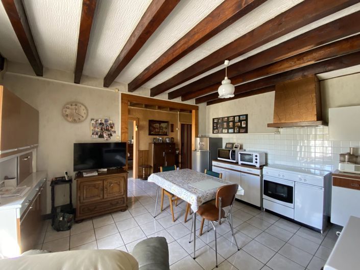 Image No.6-5 Bed House for sale