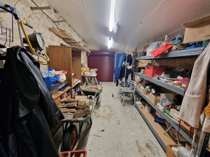 Image No.15-5 Bed House for sale