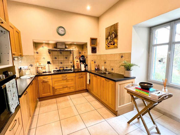 Image No.7-3 Bed House for sale