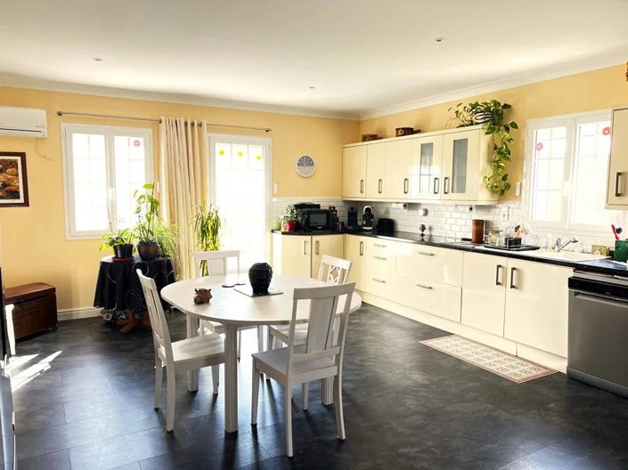 Image No.4-3 Bed House for sale