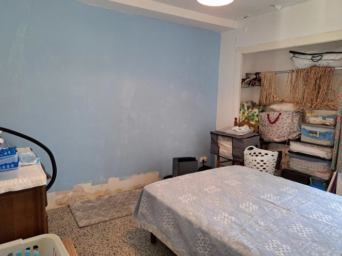 Image No.5-2 Bed House for sale