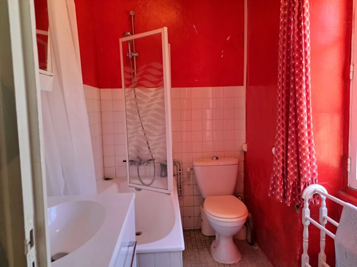 Image No.6-2 Bed House for sale