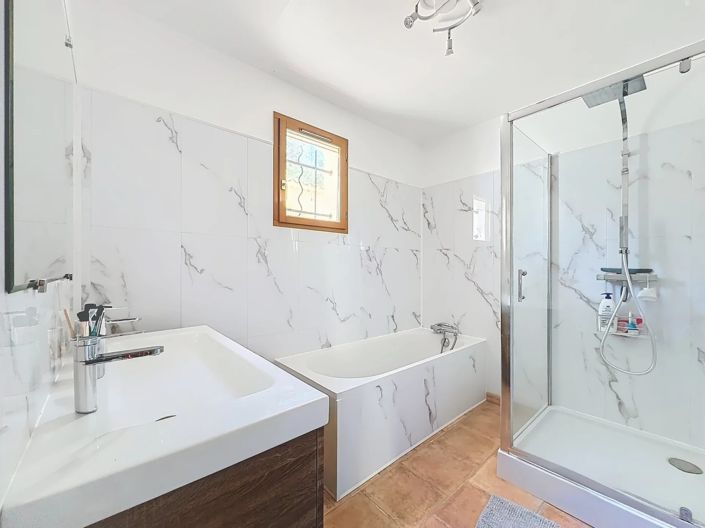 Image No.6-Maison de 5 chambres à vendre à Tavernes