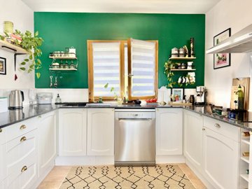 b354e33691f034c055262197d697a1f14a61aee4de409