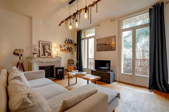 Image No.2-2 Bed Property for sale