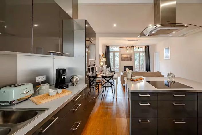 Image No.3-2 Bed Property for sale