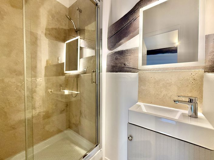 Image No.14-3 Bed House for sale