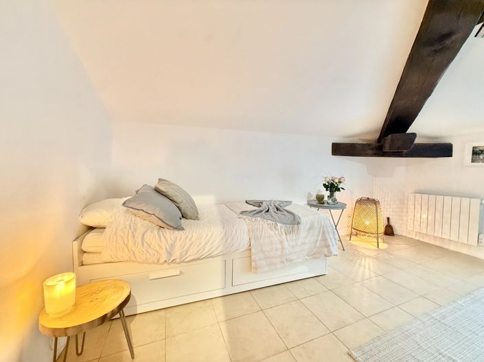 Image No.15-3 Bed House for sale
