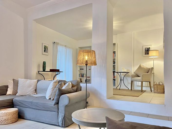 Image No.4-3 Bed House for sale