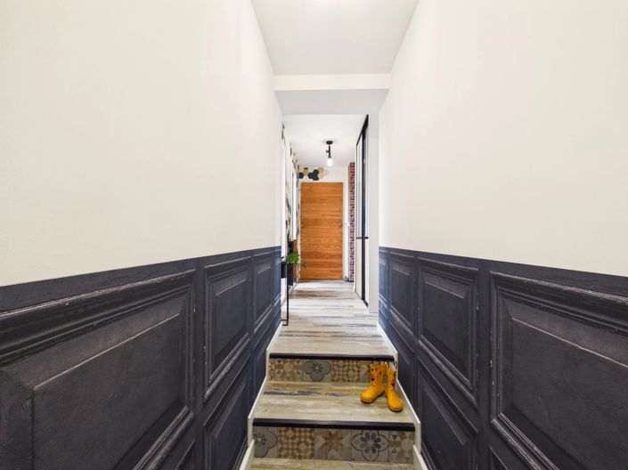 Image No.10-3 Bed House for sale