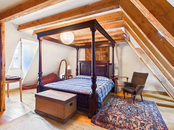 Image No.5-10 Bed House for sale