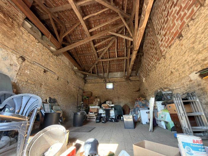 Image No.14-6 Bed House for sale