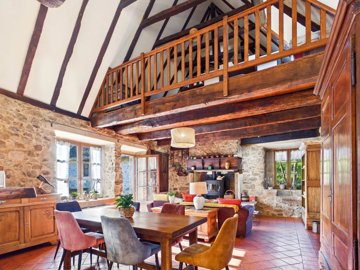 3180ace2e870fae93d4b7af621bd87f691d1023e3e200